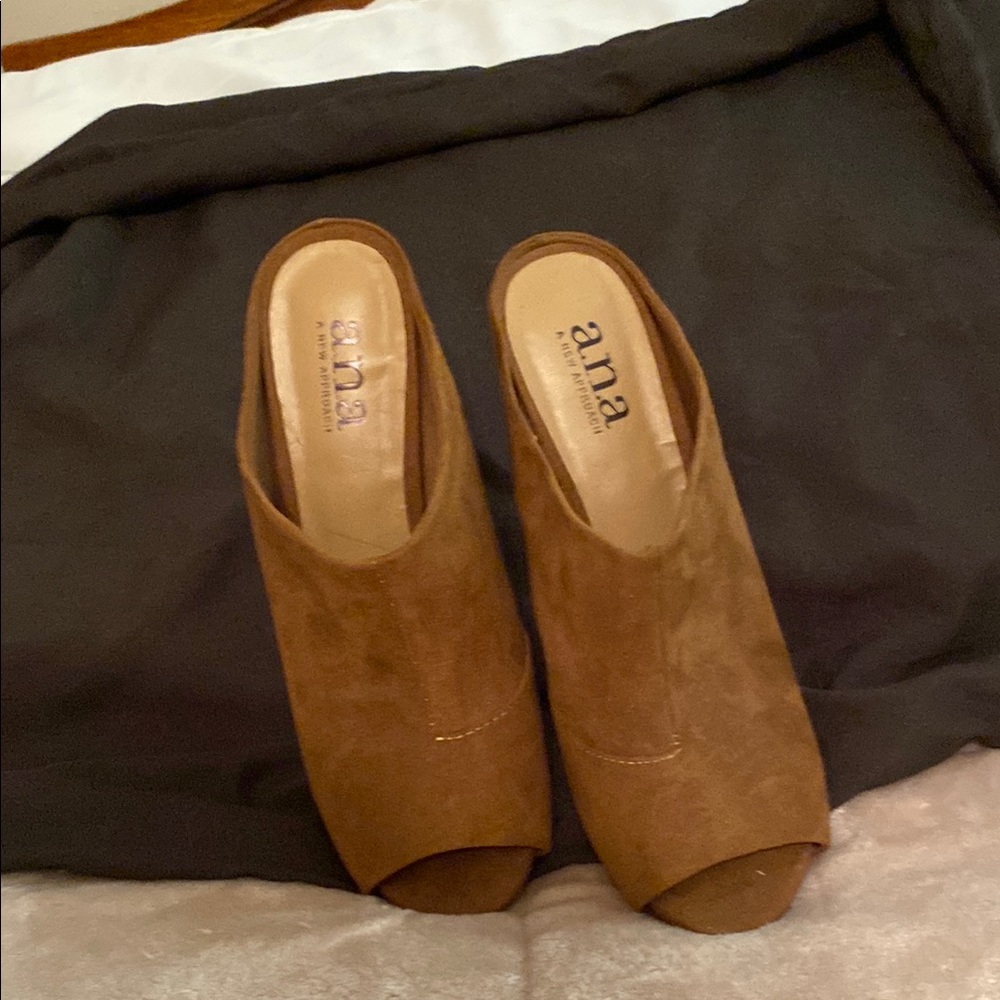 a.n.a Brown Suede Mules